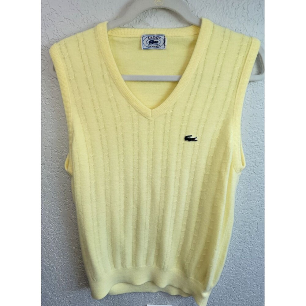 Vintage IZOD Lacoste Sweater Vest Mens XL Yellow Cable Knit V Neck Croc Preppy